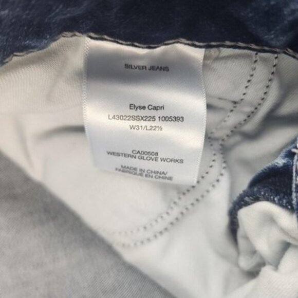 Silver Jeans Co Elyse Capri Jeans Womens 31 Light Wash Distressed Denim Stretch - Picture 8 of 9